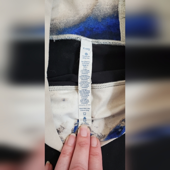 Vintage Lulu Lemon 🍋 😍 - Picture 2 of 4